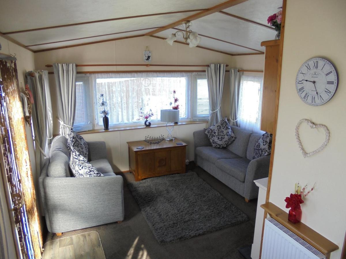 6 Berth Central Heated On The Chase Ingoldmells Exteriör bild