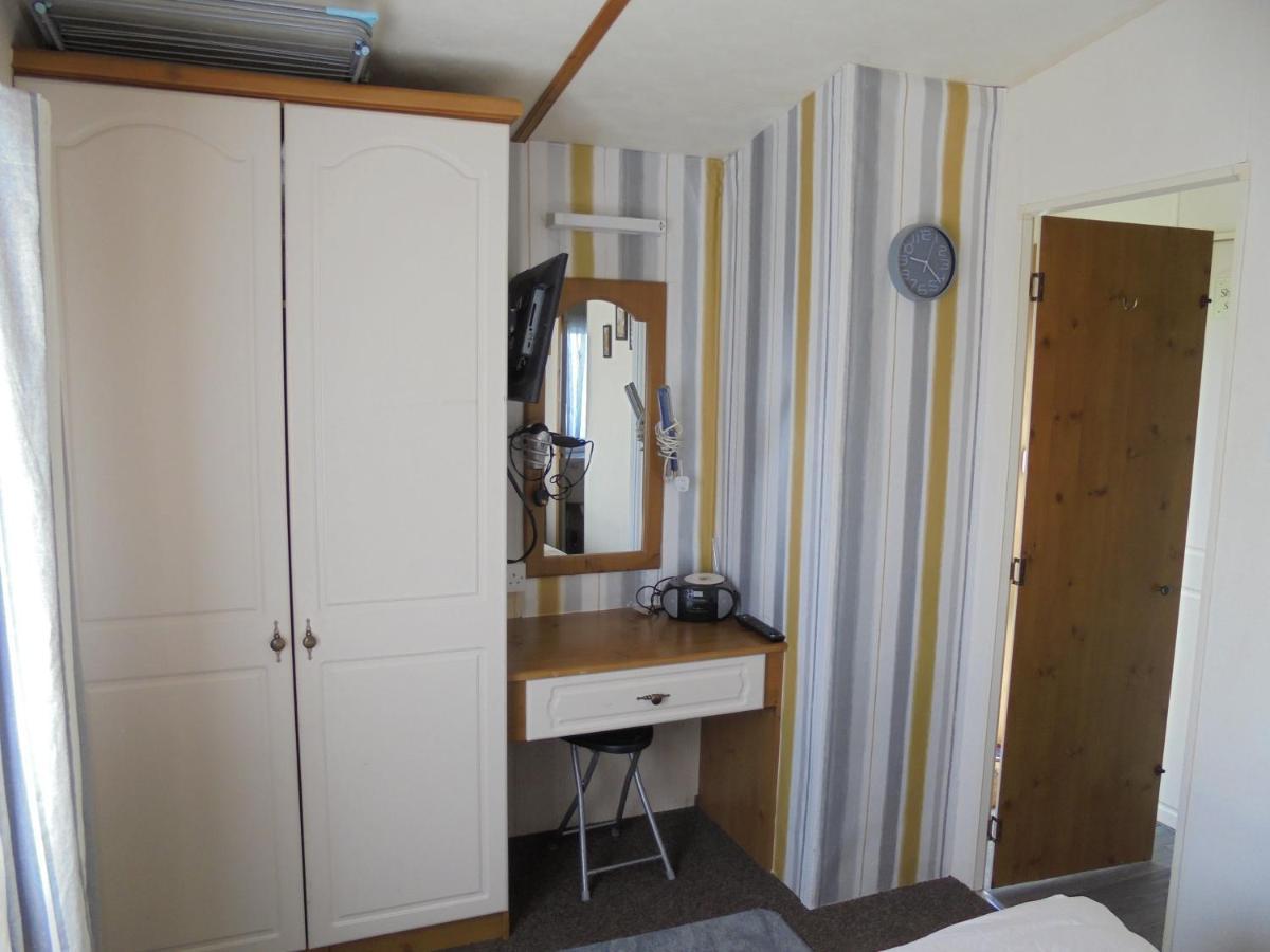 6 Berth Central Heated On The Chase Ingoldmells Exteriör bild